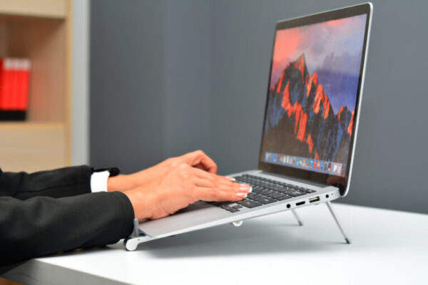 پایه نگهدارنده لپ تاپ WLB003 - Image 5